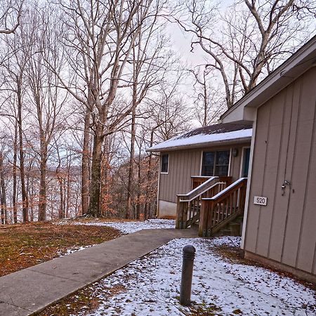 Lake Cumberland State Resort Park Jamestown エクステリア 写真