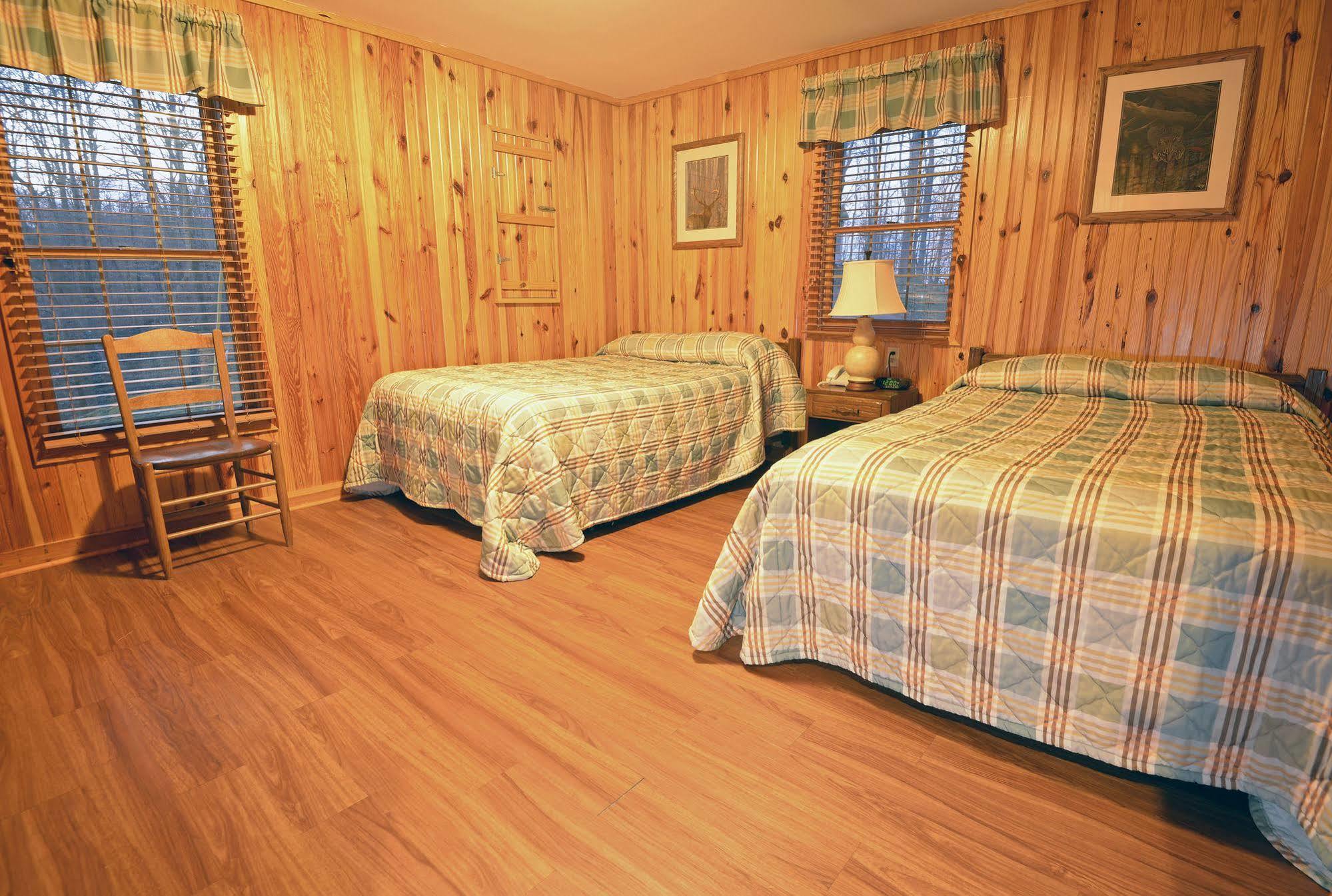 Lake Cumberland State Resort Park Jamestown エクステリア 写真
